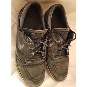 Canvas 2014 Ladies Stefan Janoski NIKE Skate Shoes  Size 8